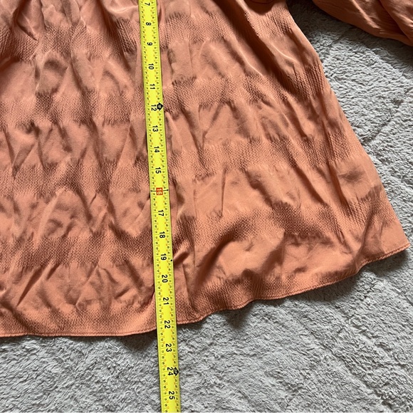 Elizabeth and James Off The Shoulder Boho Blouse Women’s Size M - Picture 4 of 6